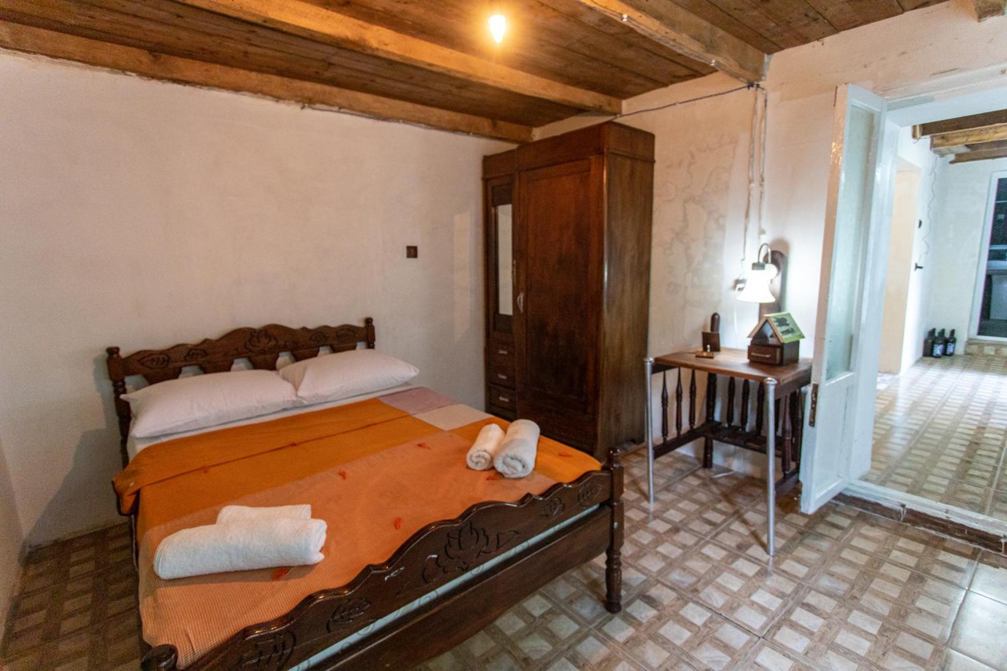 كوتايسي Book Hotel المظهر الخارجي الصورة