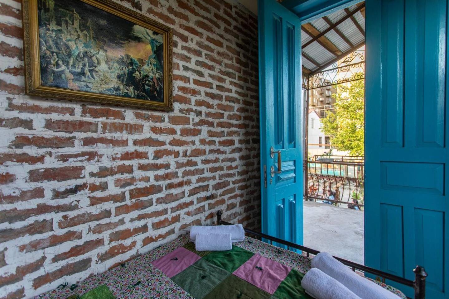 كوتايسي Book Hotel المظهر الخارجي الصورة